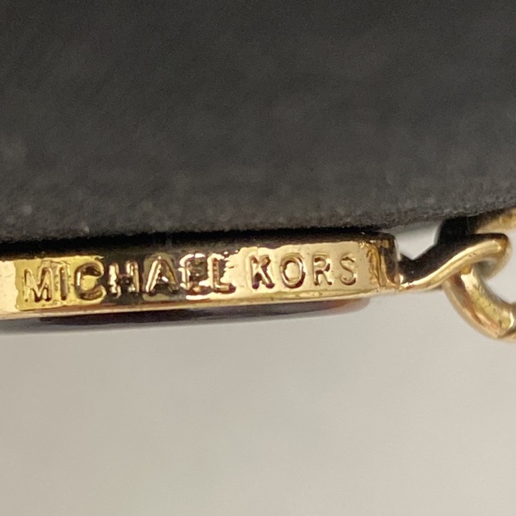 Michael by Michael Kors Women\'s Hamilton Gold Tone Chain Lock Belt main image 8